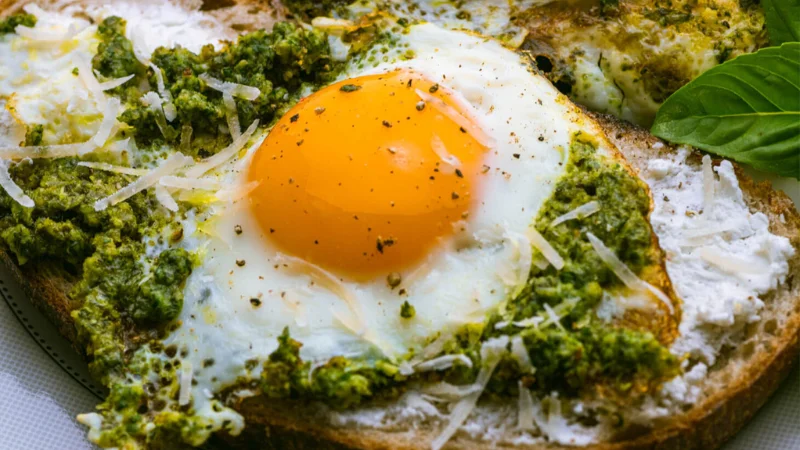 Viral Pesto Eggs